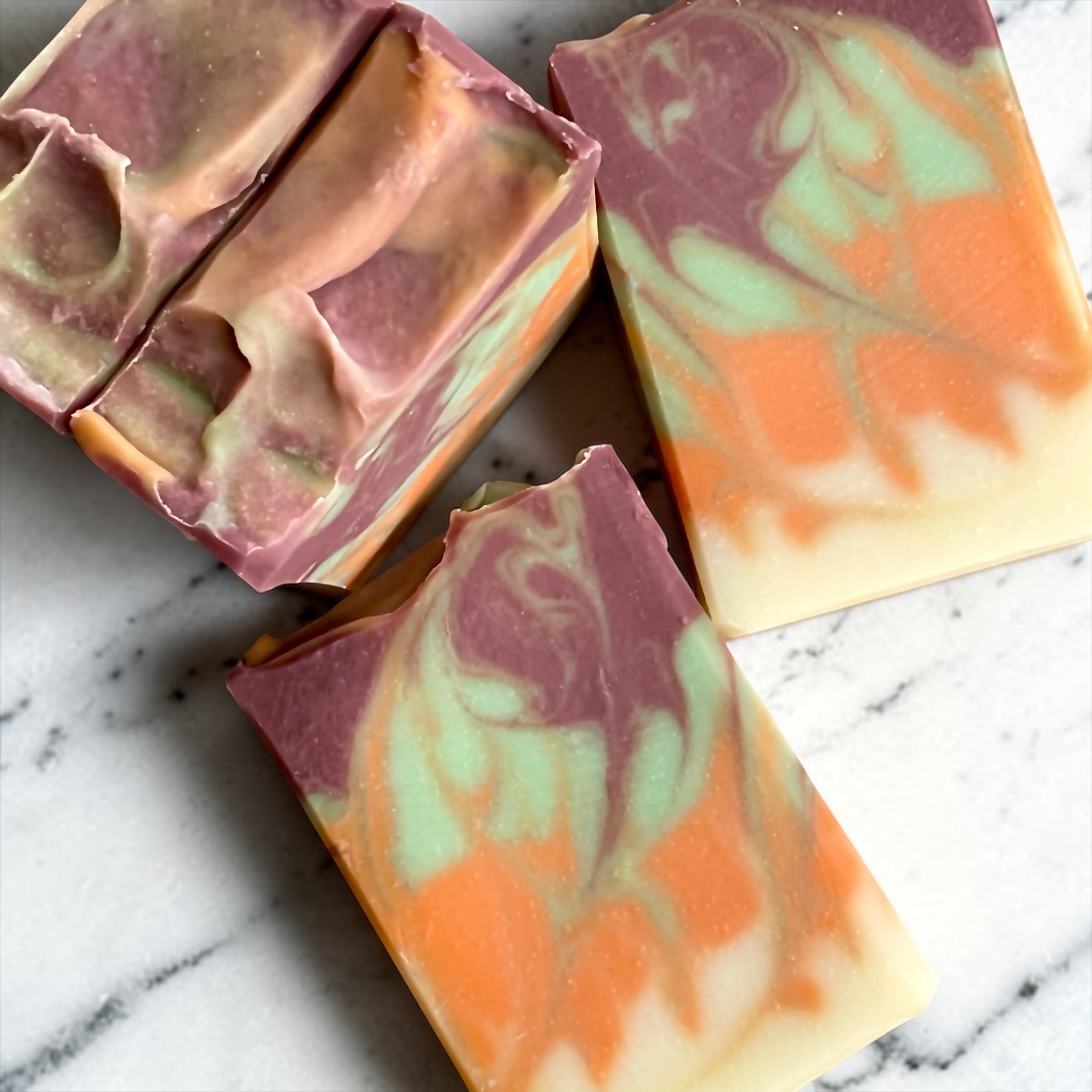Stone & Silk (Apricot Nectar, Peach, Fig Leaves & Green Tea) - Mountain Goat Soap Co.