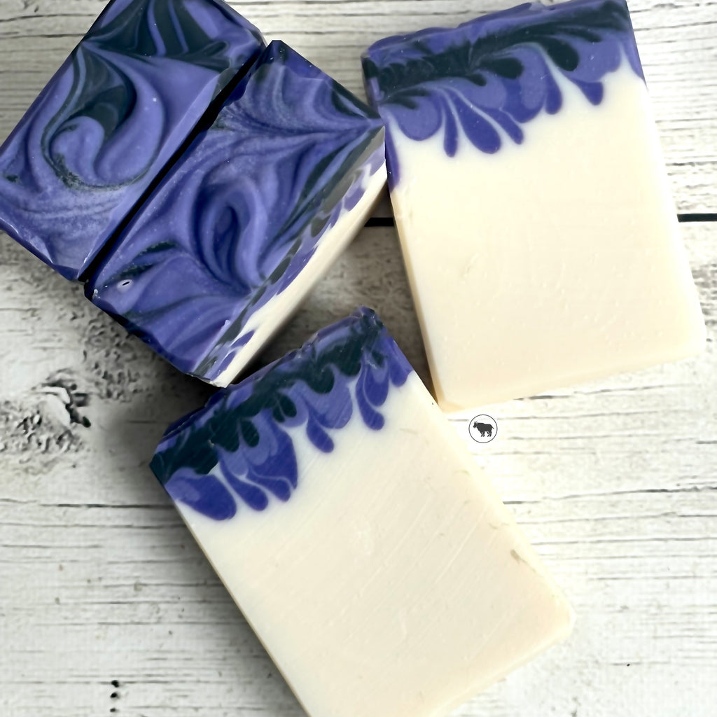 Lavender Fields Forever (Lavender Flowers & Mint) - Mountain Goat Soap Co.