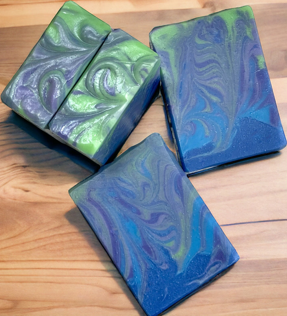 Water Lily Pond (Blue Hydrangea, Violet & Pear) - Mountain Goat Soap Co.