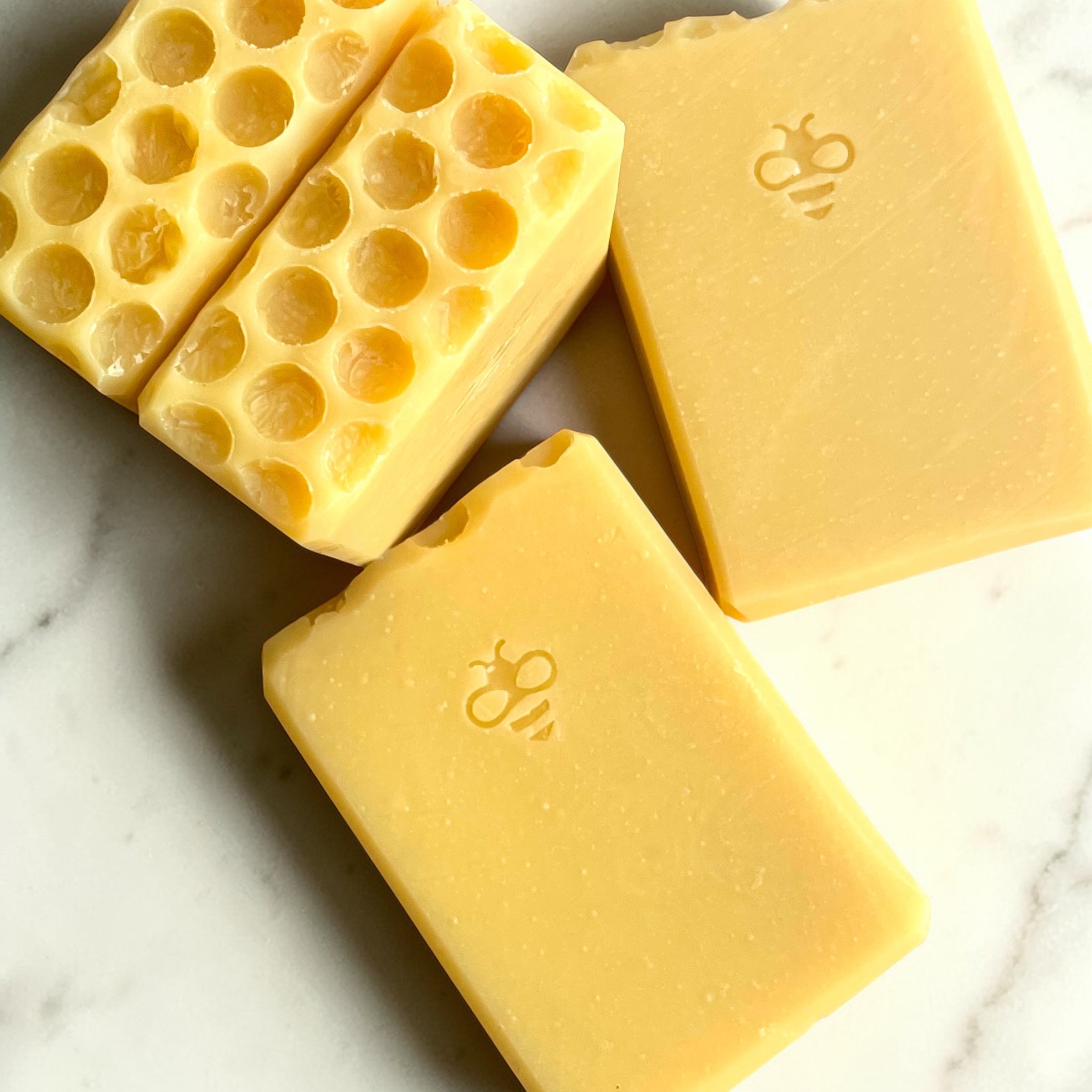 Busy Bee Honeycomb (Organic Honey & Lemon) - Mountain Goat Soap Co.